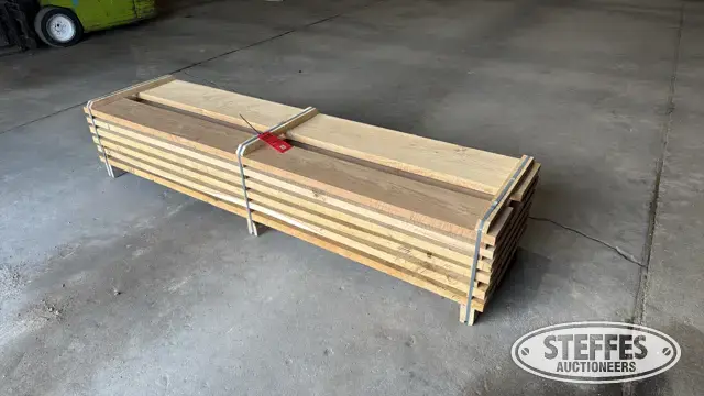 (18) white oak boards