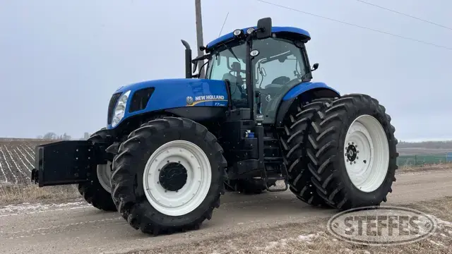 2015 New Holland T7.260