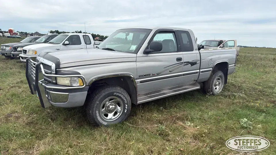 1998 Dodge Ram 1500 Half Ton Pickup