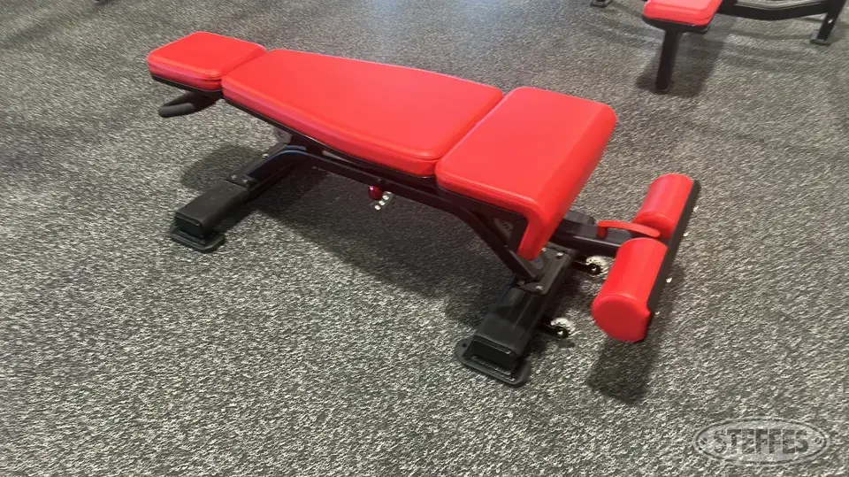 Nautilus Adjustable Decline Bench Personal Property