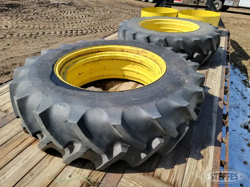 John Deere Tractor-Implement Tire