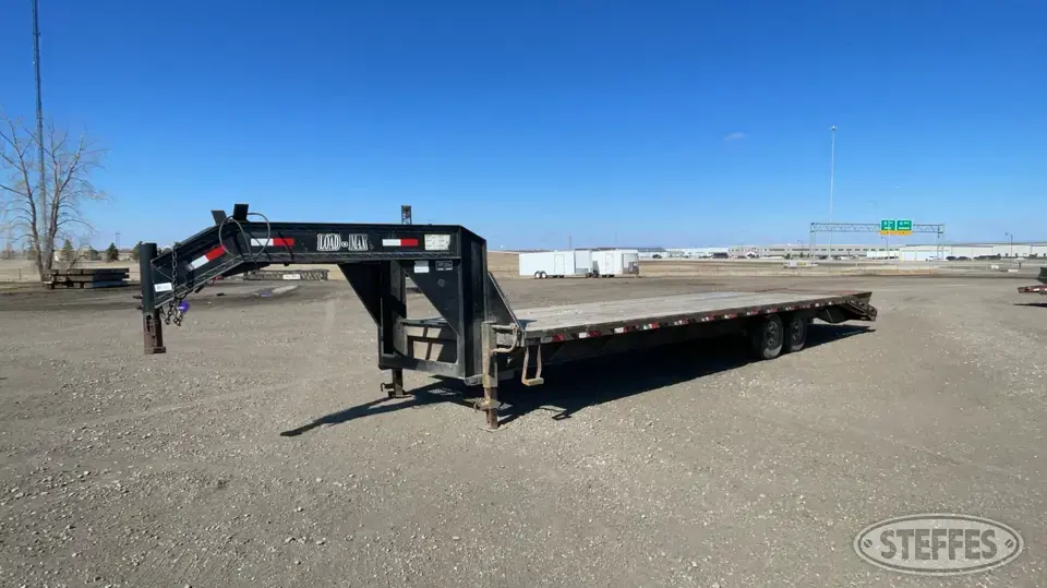 2005 Load Max Flatbed Trailer