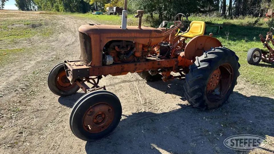 Allis-Chalmers WD45 Collectible Tractor