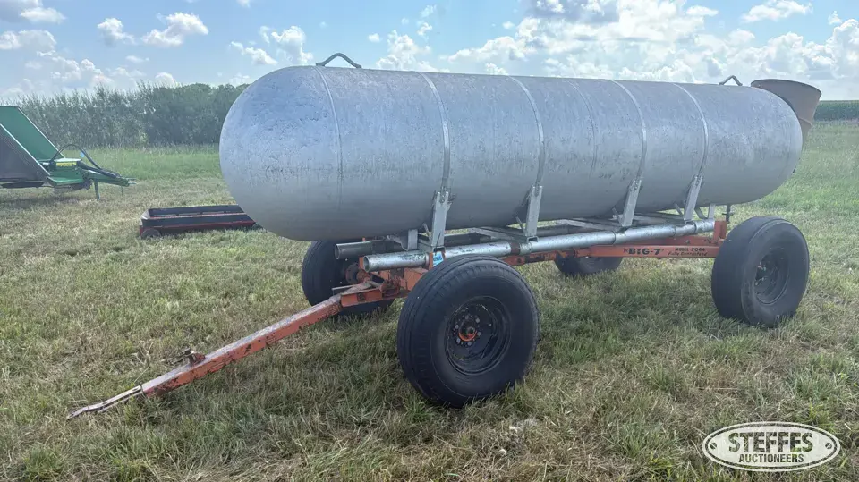 J.B Beaird Company 1,000 gal. horizontal LP tank