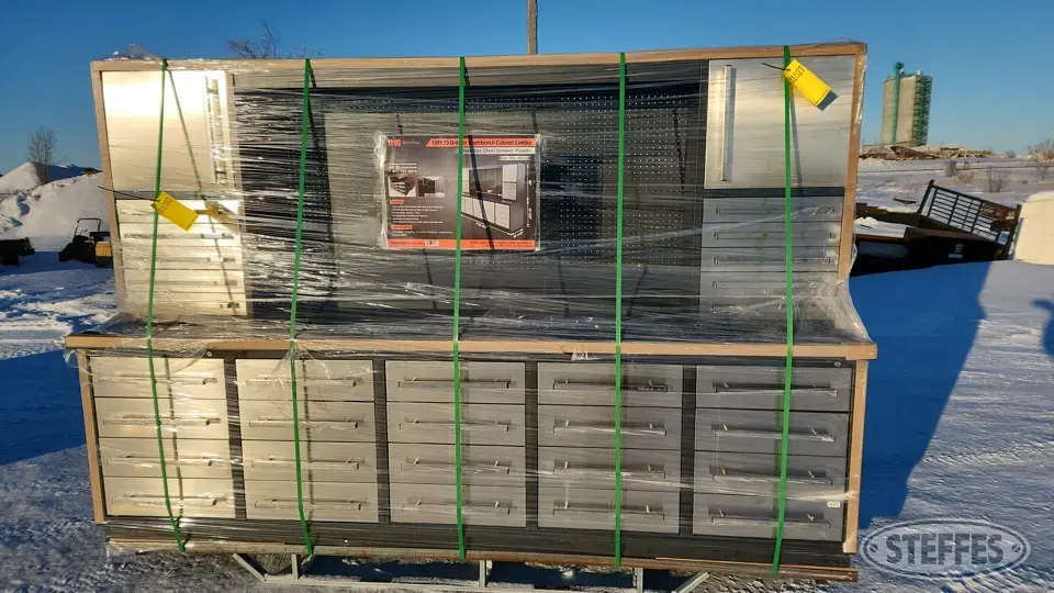 2022 TMG WBC20D Storage and Bench