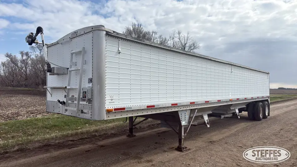 1991 Wilson Pacesetter DWH-200 Hopper Bottom Trailer