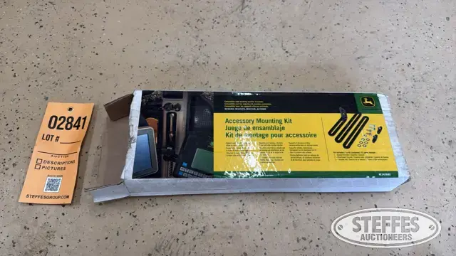 John Deere accessory mounting kit