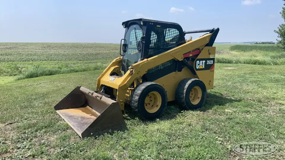 2018 CAT 262D Wheeled Skid Steer
