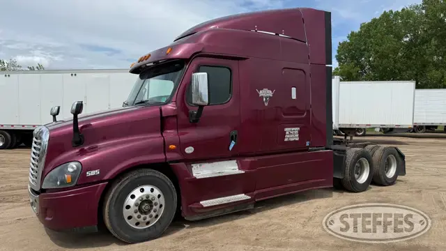 2015 Freightliner Cascadia 125