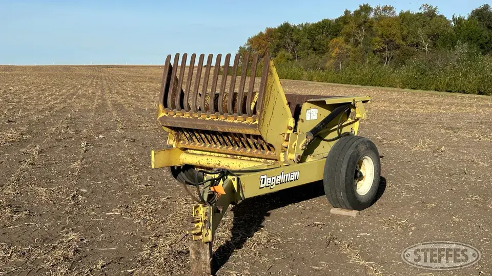 Degelman R570P Rock Picker