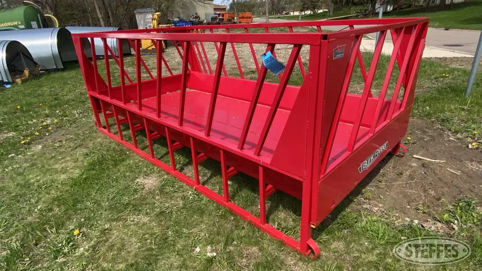 JBM Feeders and Bunk