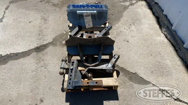 (2) Safe-T-Pull hitches