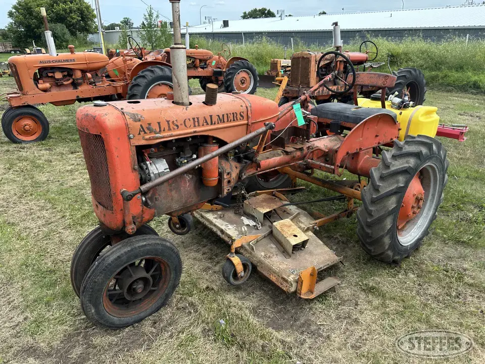 Allis-Chalmers WD Collectible Tractor