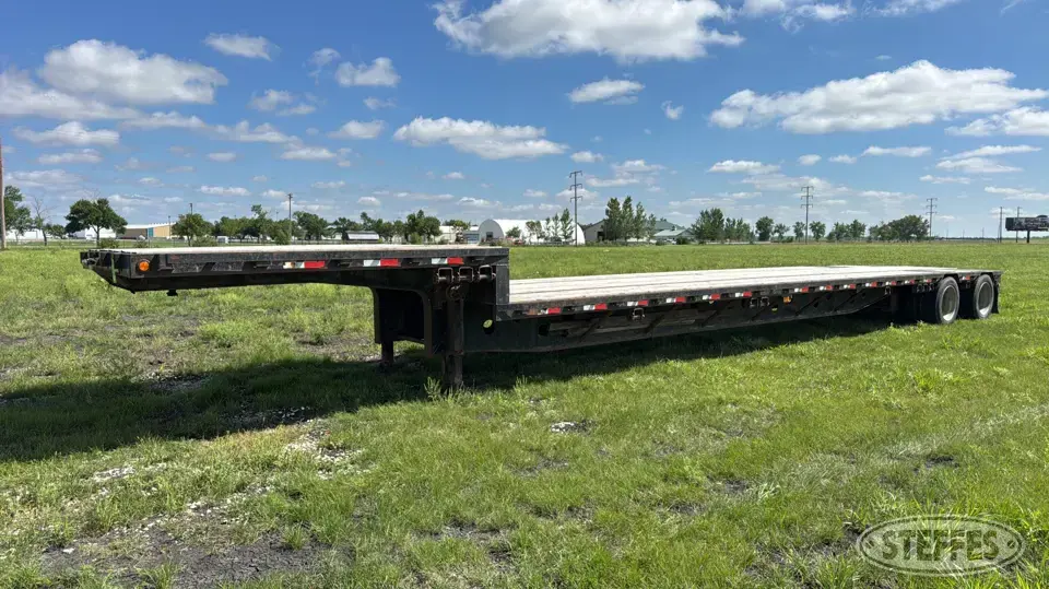 1996 Doonan Step Deck Trailer