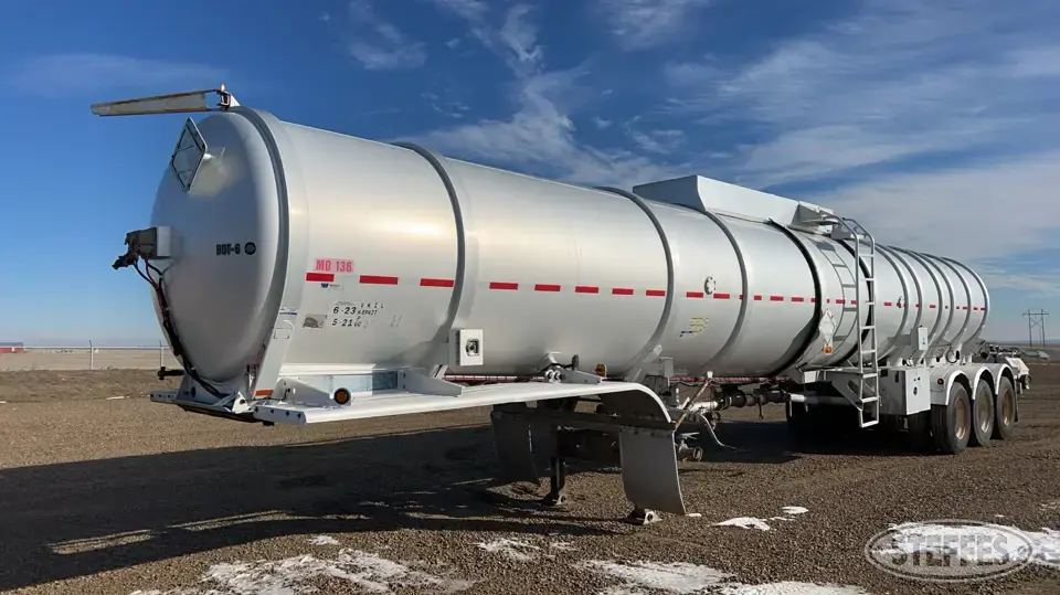 2012 Heil Tank Trailer