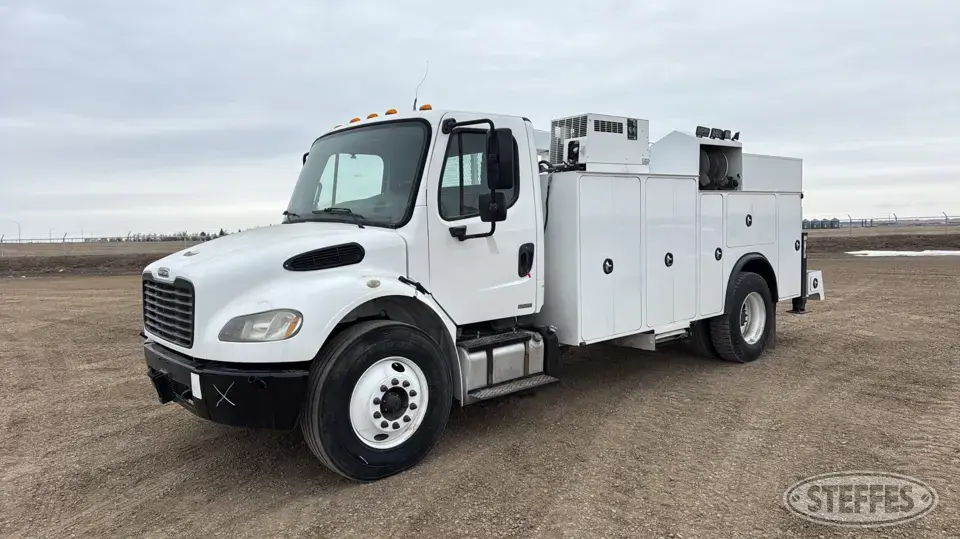 2011 Freightliner FLD132 Service Utility Truck