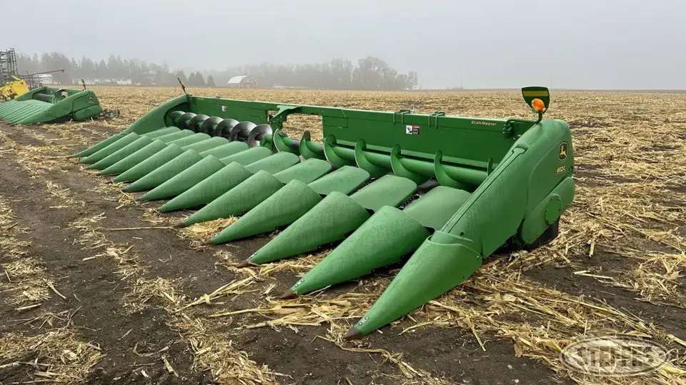 2009 John Deere 612C Stalkmaster Corn Head