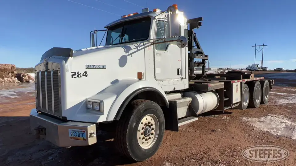 2007 Kenworth T800B Specialty Truck