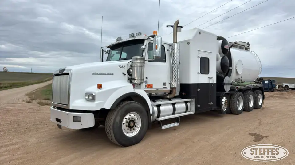 2023 Western Star 4900 Hydrovac Truck