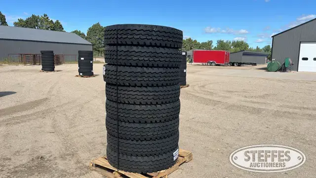 (8) Invovic FM557 11R24.5 tires