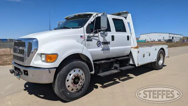 2006 Ford F750