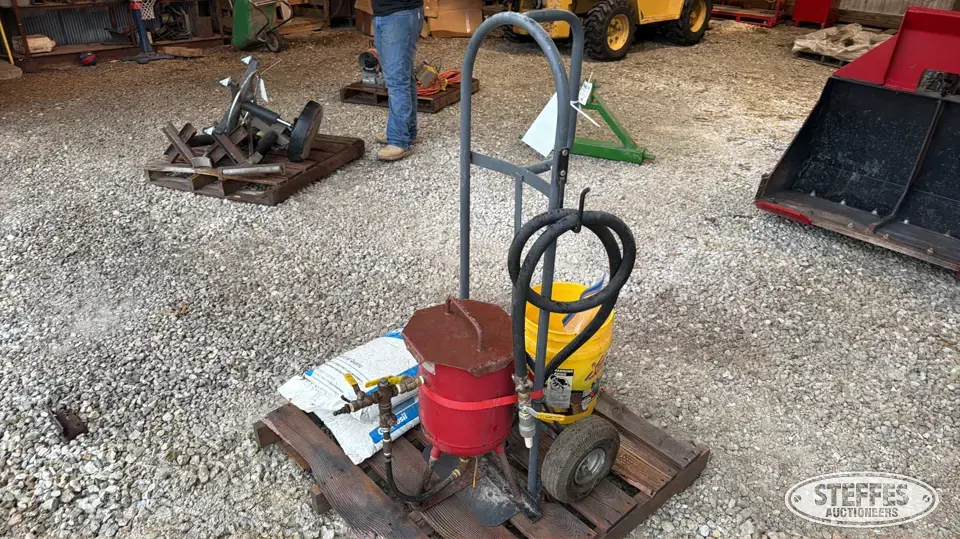 Cyclone Blasting Systems General Tools and Shop Supply