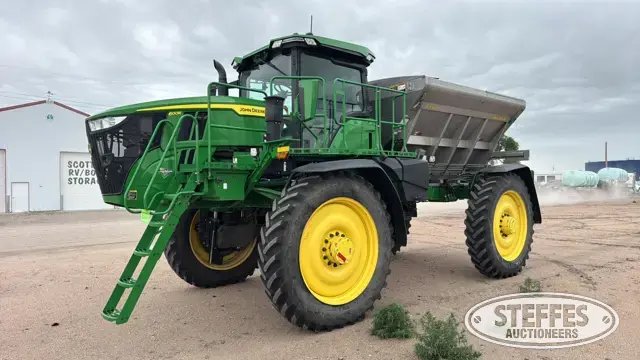 2023 John Deere 600R