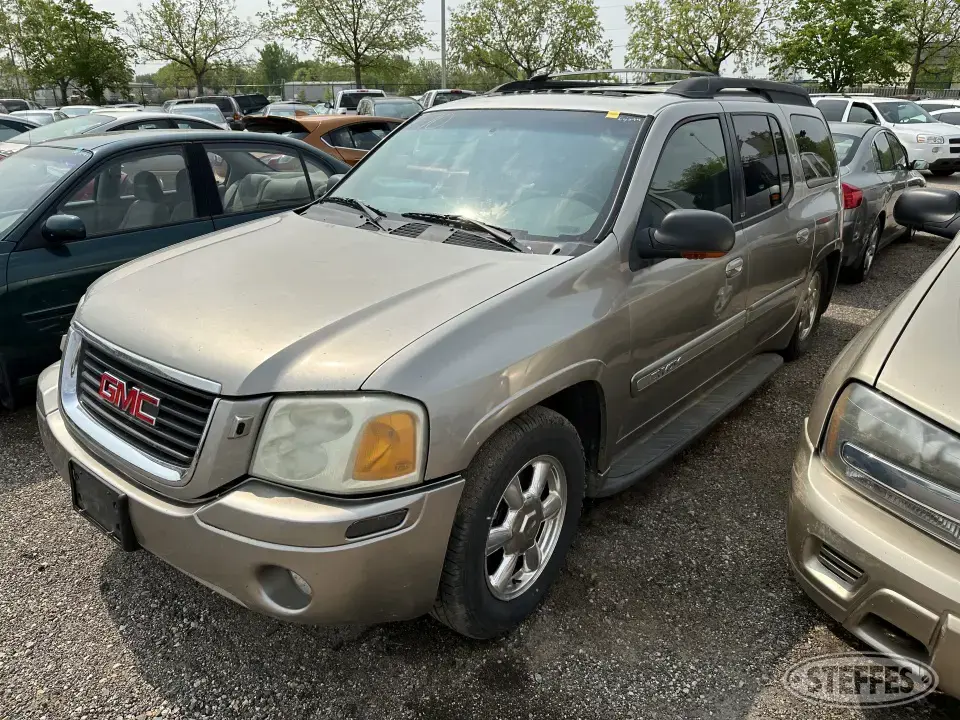 2000 GMC Envoy SUV