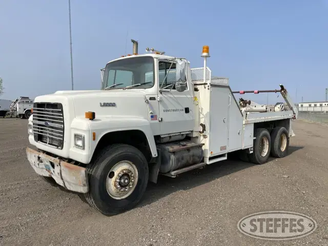 1992 Ford L9000
