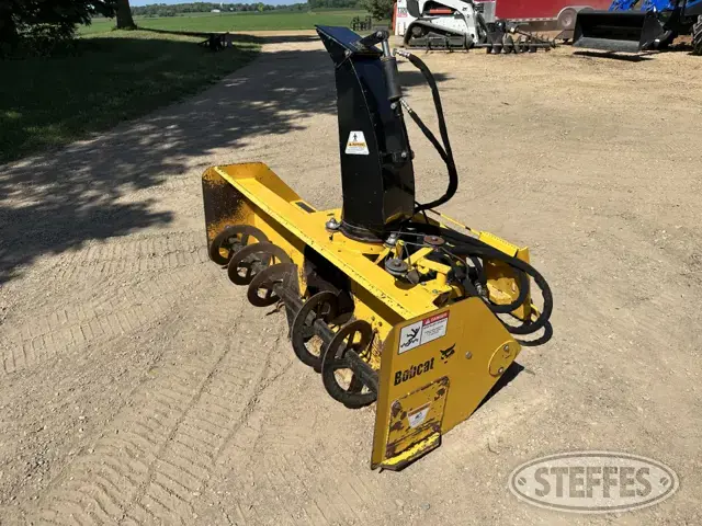 Bobcat 1812