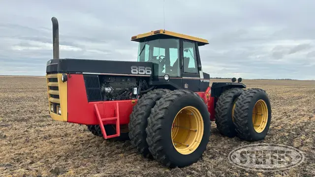 1985 Versatile 856