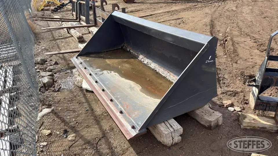 2017 Paladin X Skid Steer Bucket