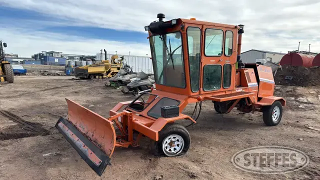 2002 Broce RJ350