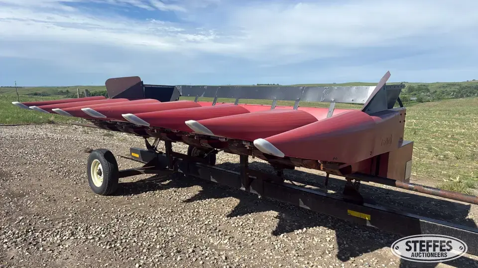 Case IH 1063 Corn Head