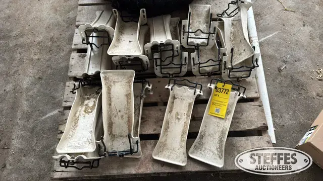 CalfTel bottle holder