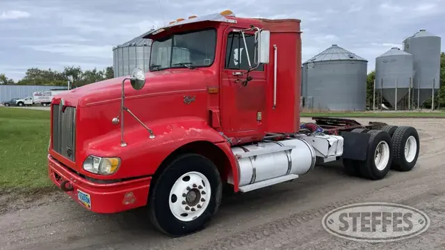 1999 International 9200 Eagle