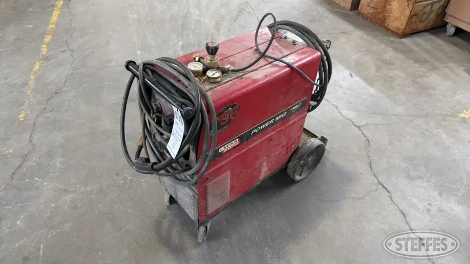 Lincoln Electric Power MIG 255 Welding