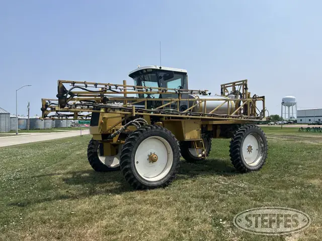 1993 Ag-Chem 854 RoGator