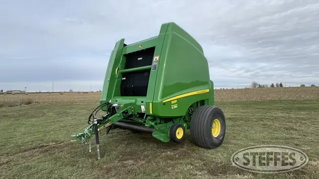 2014 John Deere 569 Premium