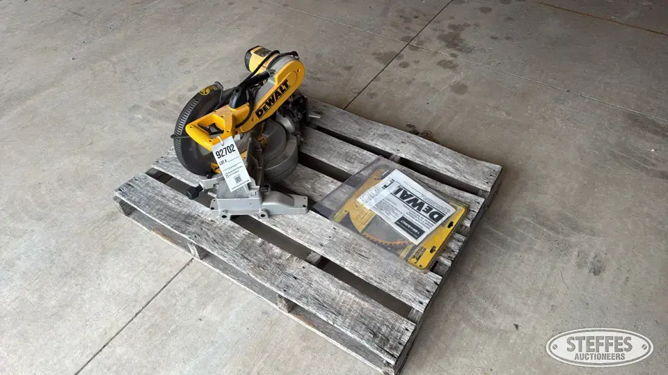 DeWalt compound miter saw Shop Equipment-Other