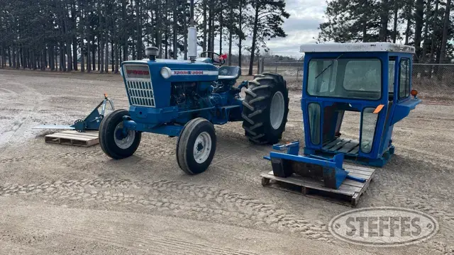 1973 Ford 5000