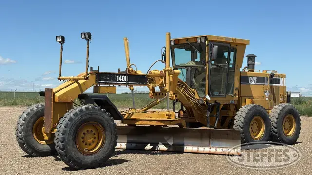 1999 CAT 140H