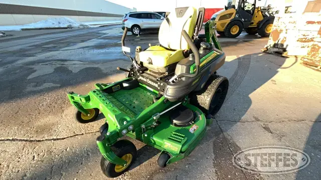 2022 John Deere Z930M