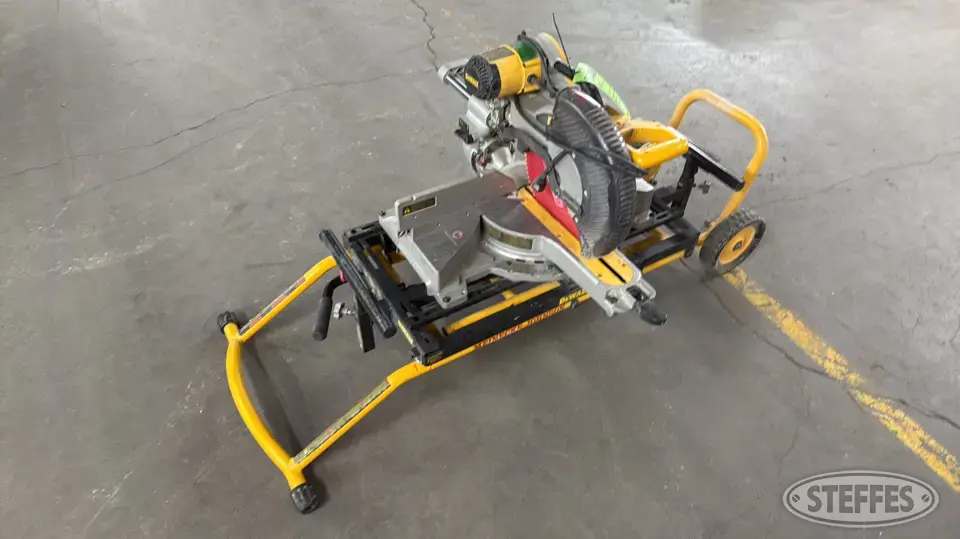DeWalt DW718 Power Tool