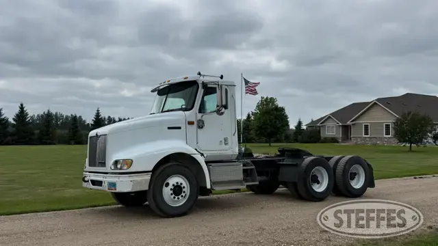 2000 International 9200