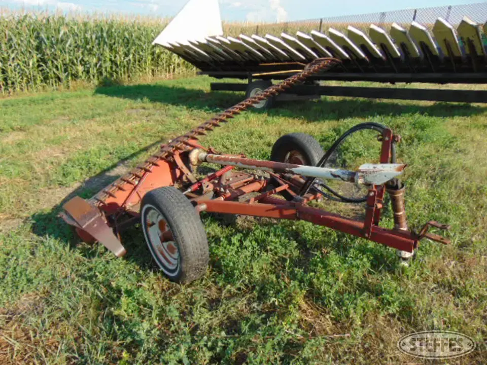 International 1100 Sickle Mower