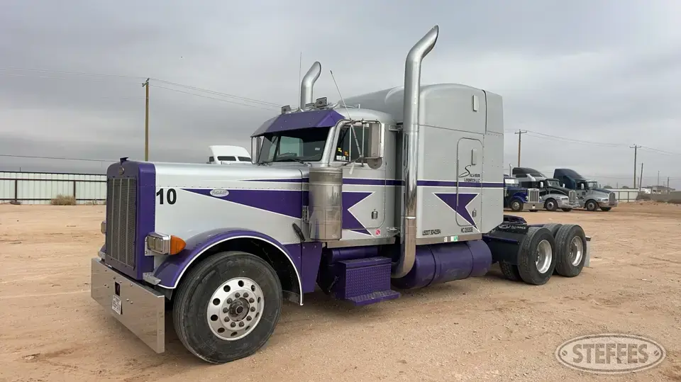 1996 Peterbilt 379EX Conventional Truck with Sleeper