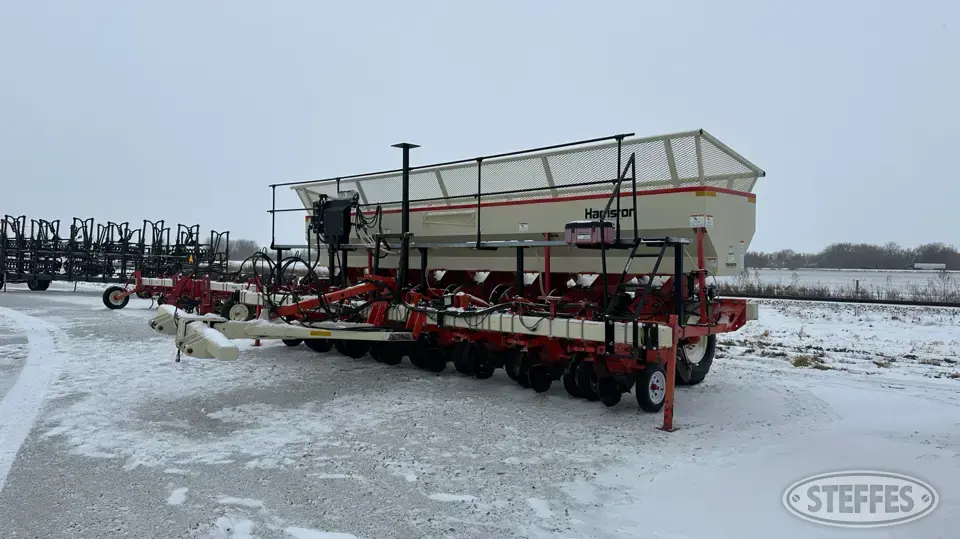 2012 Harriston 3548 Potato Windrowers and Harvester
