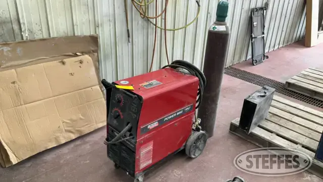 Lincoln Electric PowerMig 200
