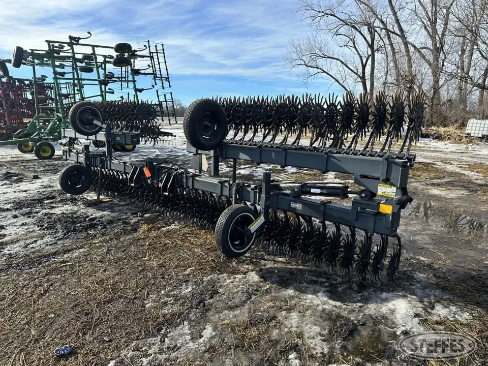 Yetter 3546 Rotary Hoe